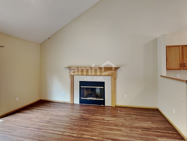 Building Photo - 5355 John Browning Drive
