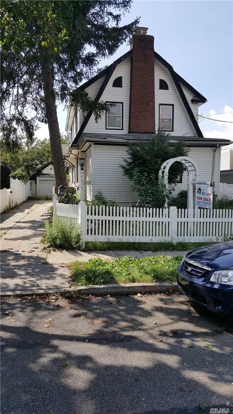 Foto principal - 81-34-81170 170th St