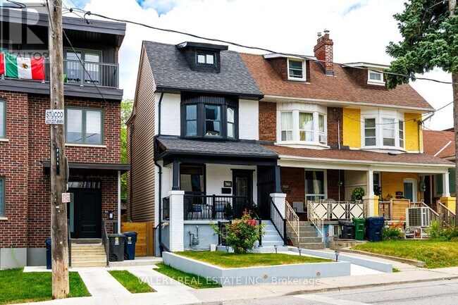 Building Photo - 219 McRoberts Ave