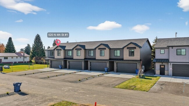 Foto del edificio - Beautiful 3 Bed, 2.5 Bath Townhome in Ashton