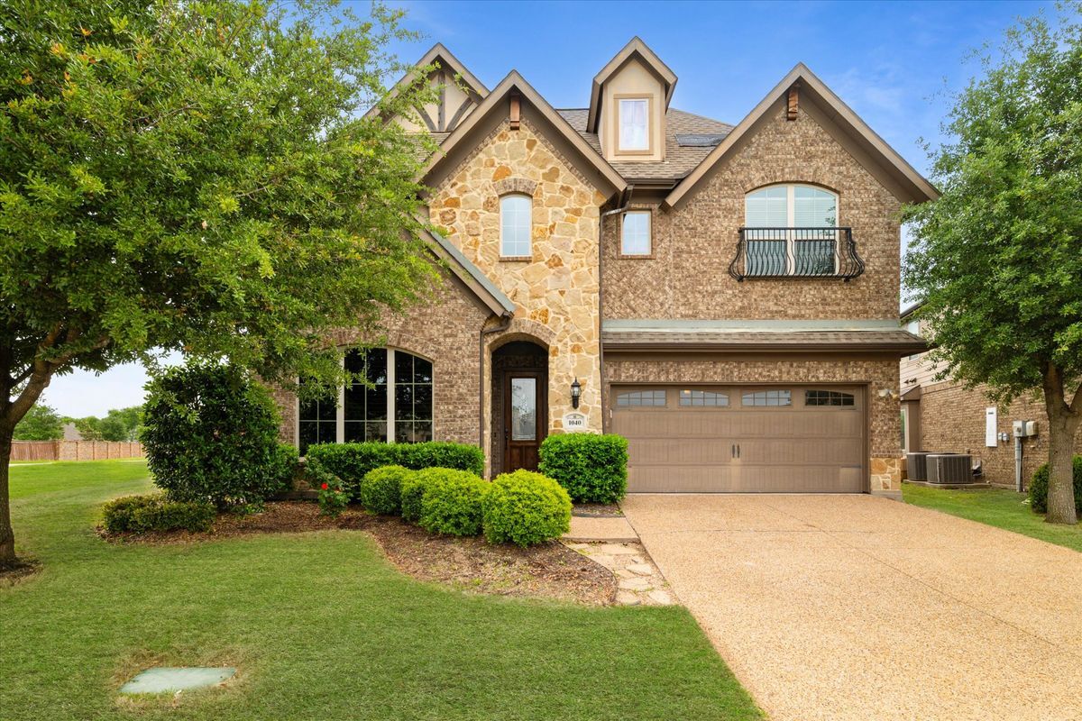 Foto principal - 1040 Edgefield Lane
