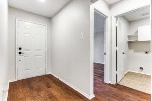 Building Photo - 1209 Scottsdale Dr