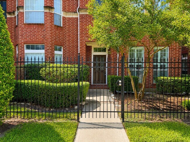 Foto del edificio - 2637 W Dallas St