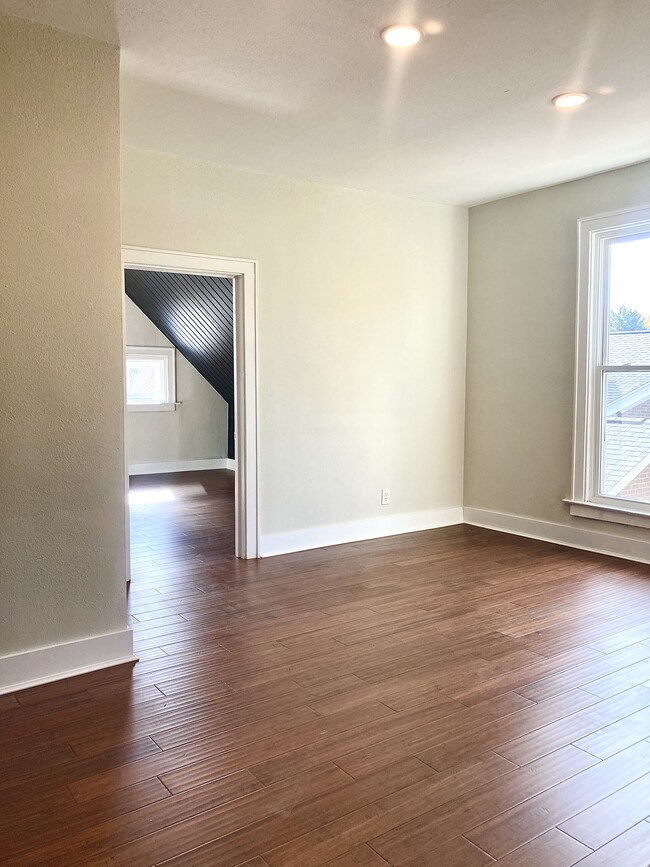 Building Photo - 1205 Wabash Ave