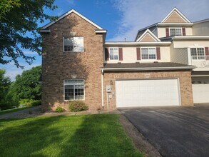 Building Photo - 18445 Lafayette Way