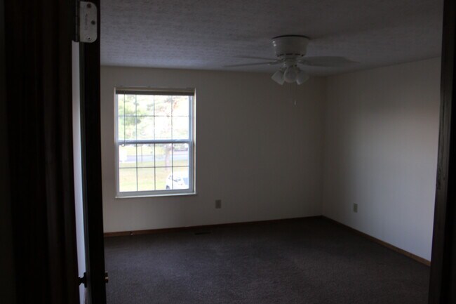 Building Photo - 7315 Chaparral Rd