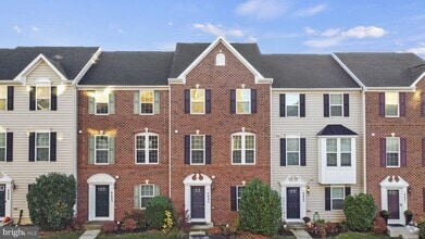 Building Photo - 6405 Walcott Ln