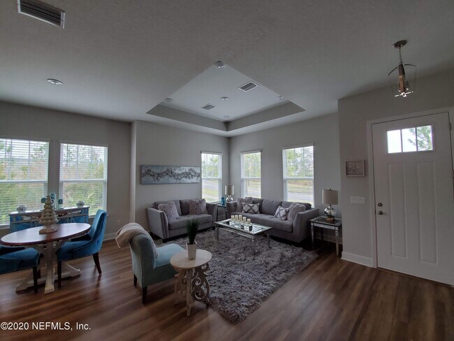 Building Photo - 70 Seastar Ct