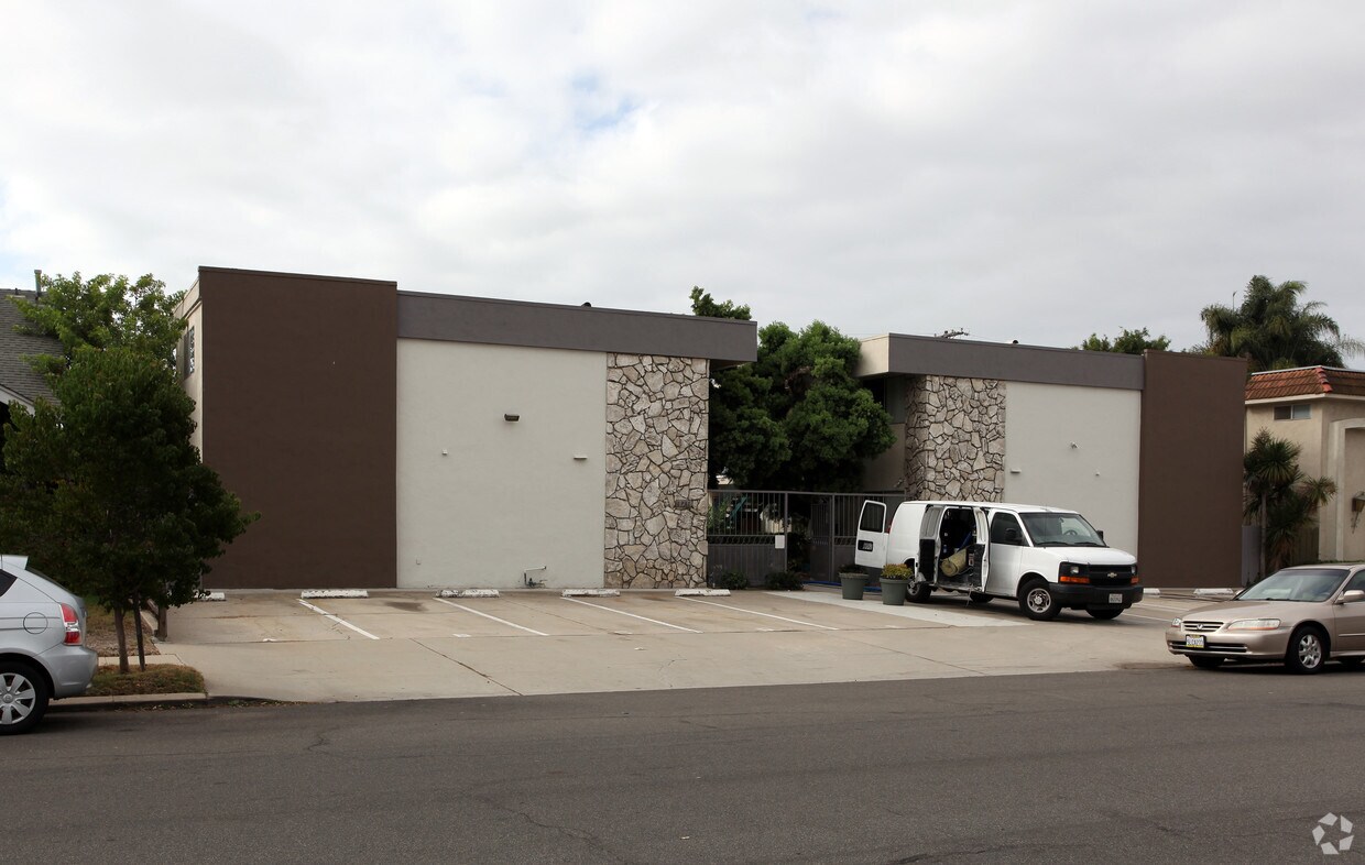 Foto del edificio - 1241 Essex St