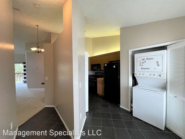 Building Photo - 2 br, 2 bath House - 1827 SE Hideaway Circ...
