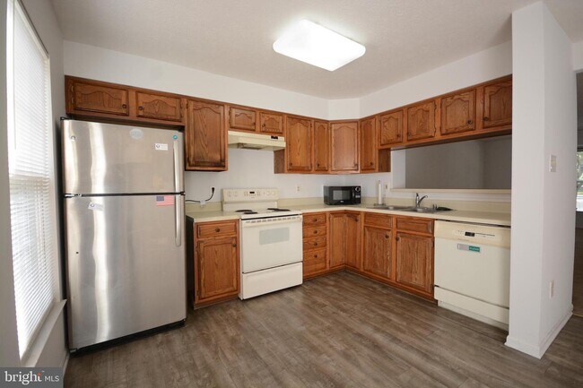 Foto del edificio - 526 Sugarbush Cir