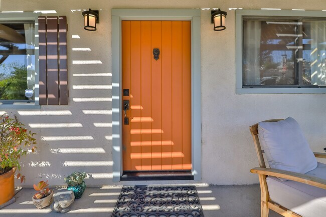 Foto del edificio - 7919 Brownstone St