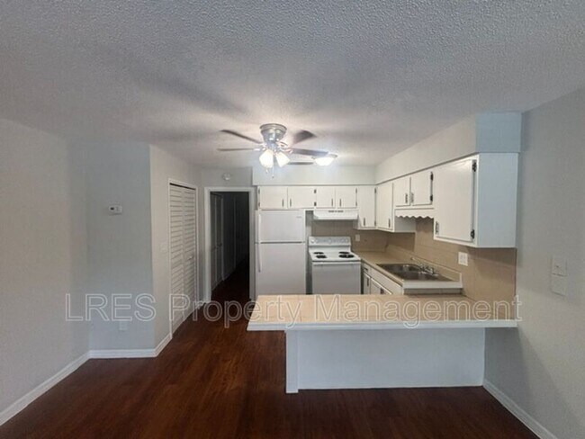 Foto del edificio - 1031 Columbia Ave