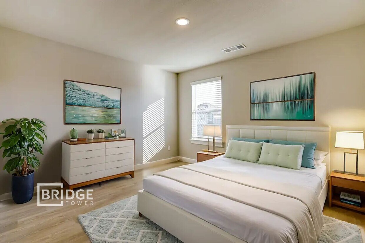 Foto principal - 4105 Tobin Dr