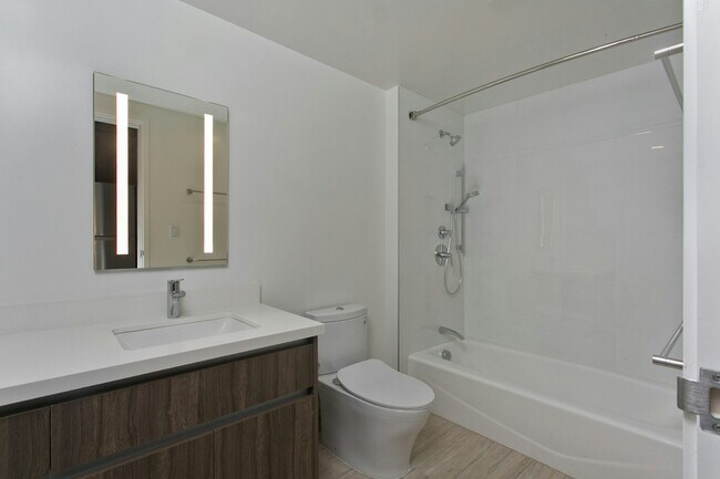 Foto del edificio - 1500 Rycroft St