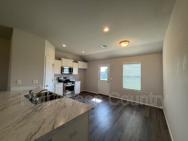 Building Photo - 16124 S 83rd E Ave