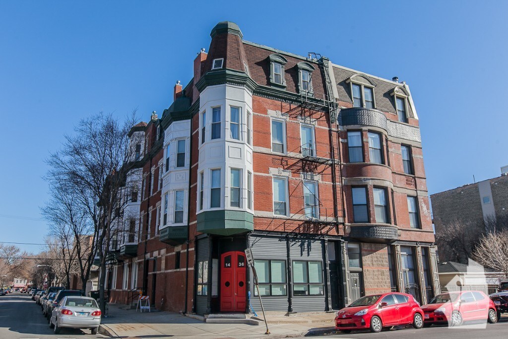 Primary Photo - 1436 W Erie St