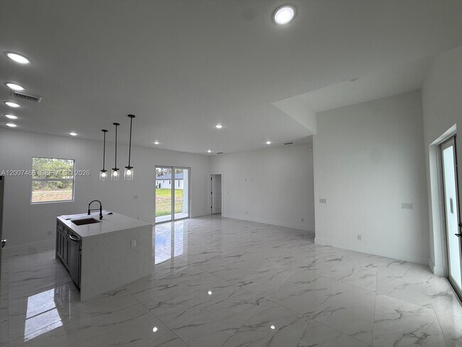 Foto del edificio - 1089 Eisenhower Blvd
