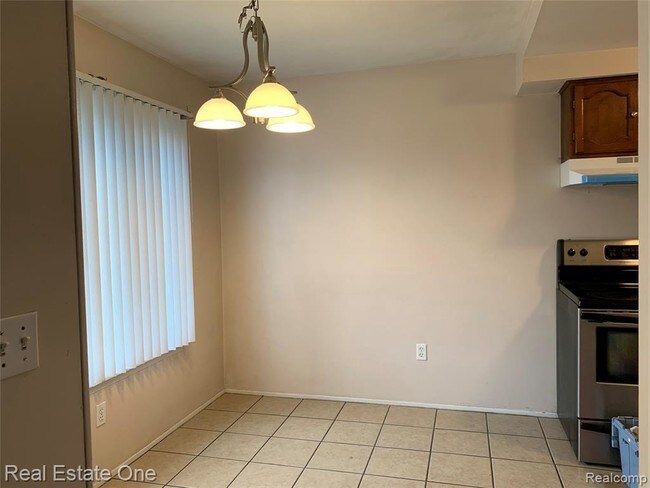 Foto del edificio - 17056 Kingsbrooke Dr