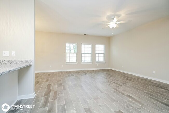 Building Photo - 4010 Ella Cook Cir, Murfreesboro, TN 37129