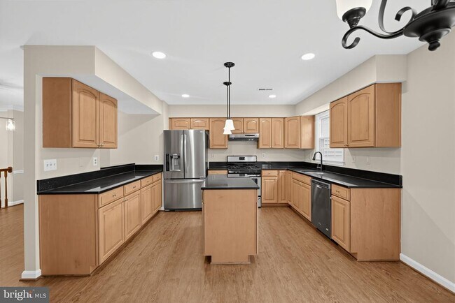 Foto del edificio - 8893 Eagle Rock Ln