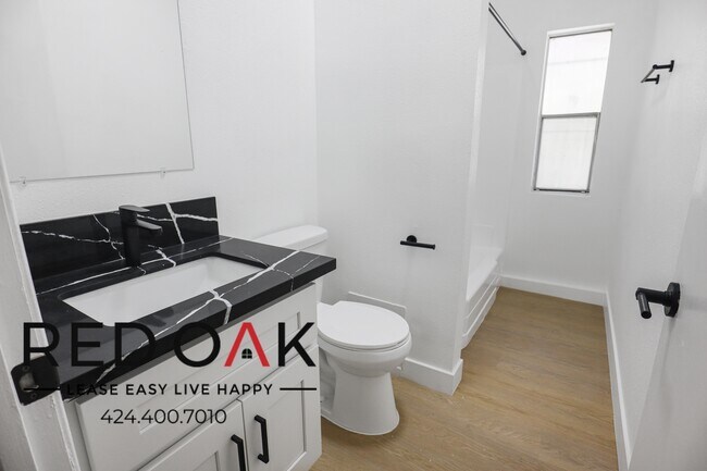 Building Photo - Wonderful, Bright, and Spacious Remodeled ...