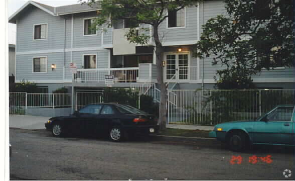 Foto del edificio - 3635 Veteran Ave