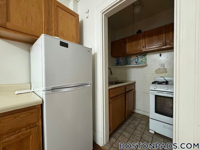 Foto del edificio - 44 Central St