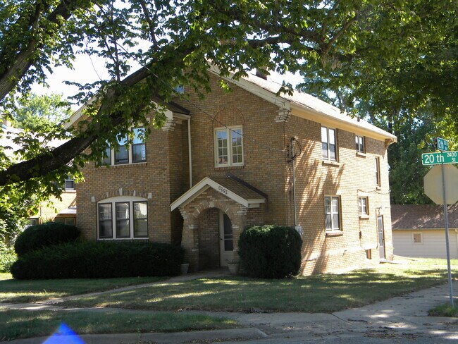 1220 20th Street Rockford, Il Planta superior - 1220 20th St