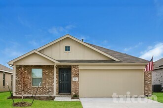 Building Photo - 707 Odlozil Ln