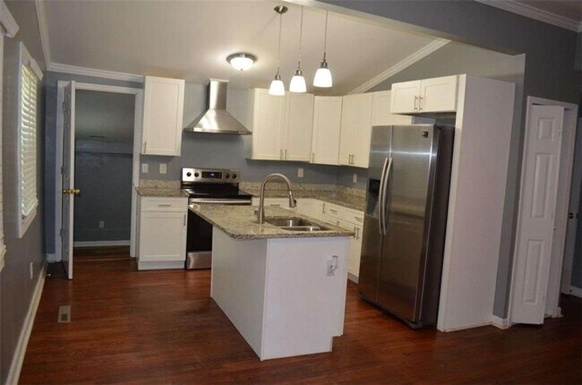 Foto del edificio - 3095 McKenzie Rd