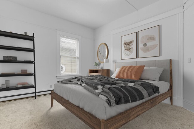 Triplex in Goose Hollow! - Triplex in Goose Hollow! Townhome