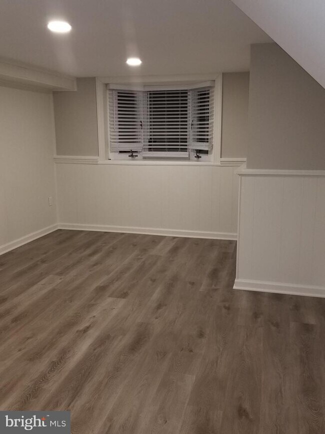 Building Photo - 1114 Wilson Rd