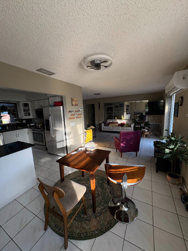 Foto del edificio - 4440 NW 15th Ave