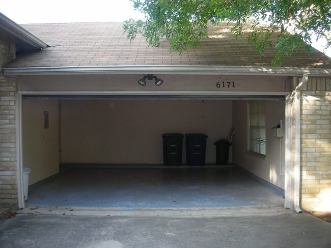 Building Photo - 3 br, 2 bath House - 6171 John Chapman Rd