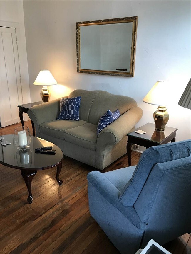 Foto del edificio - 165 Madison Ln