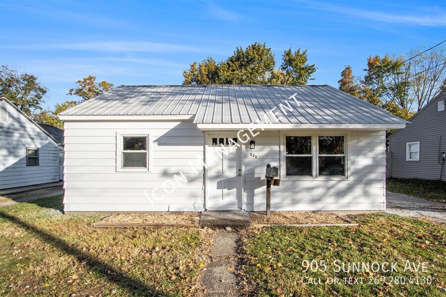 Foto principal - 905 Sunnock Ave