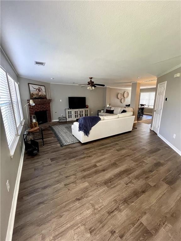 Building Photo - 100 Prairie Cove