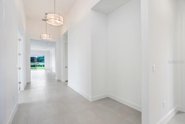 Foto del edificio - 32479 Neroli St