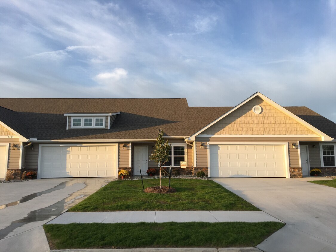 3327 Crooked Tree Ln, Saginaw, MI 48604 Apartments in Saginaw, MI