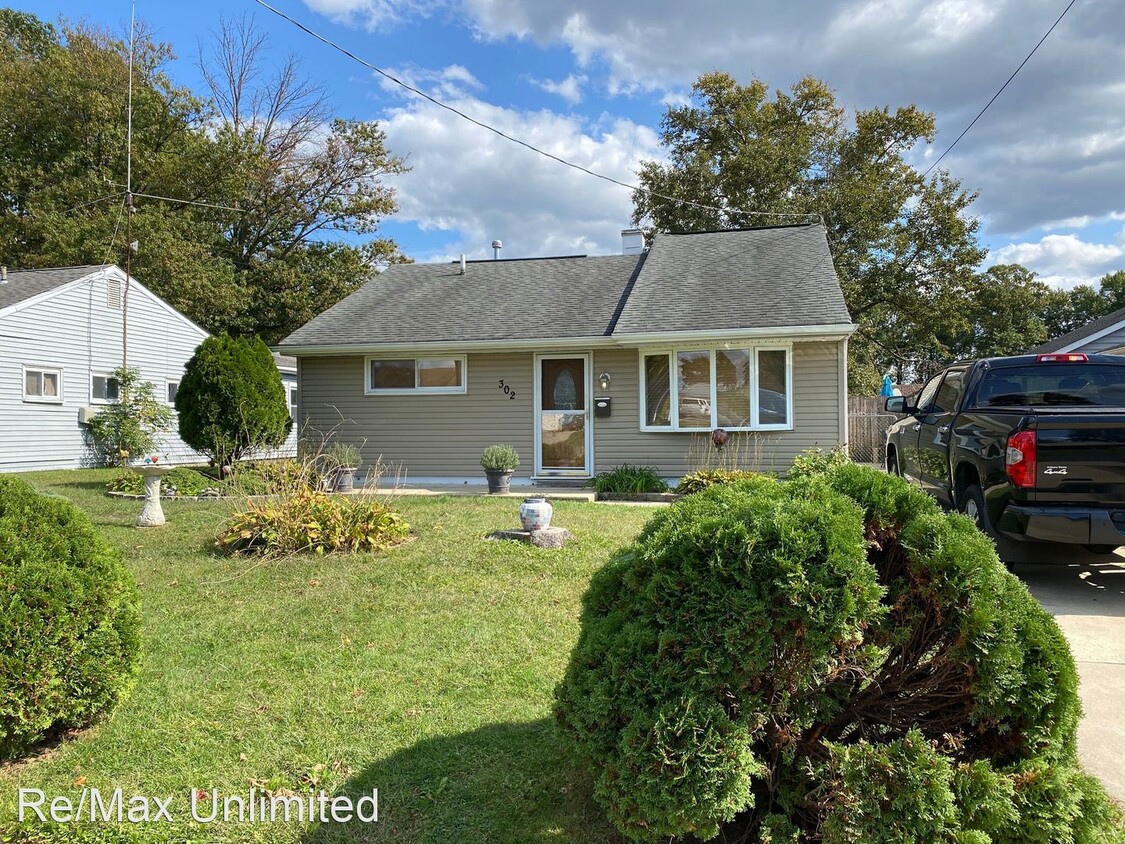 Primary Photo - 3 br, 1 bath House - 302 Mildred Ave