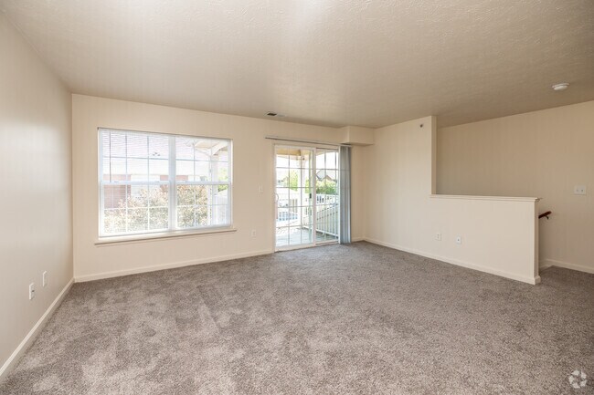 1HAB, 1BA - 831 ft² - Cross Creek