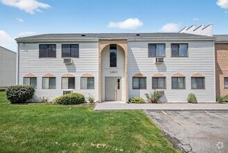 Building Photo - 16 Scarborough Ln