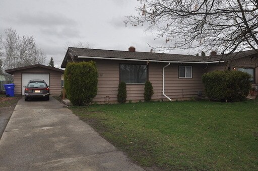 Primary Photo - 11221 E Alki Ave