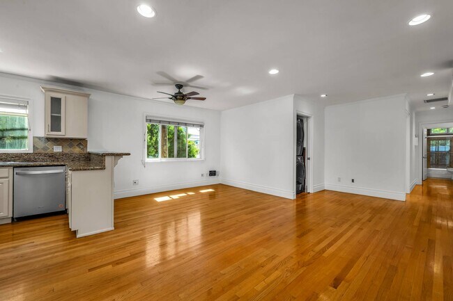Sala de estar - 815 Broadway St