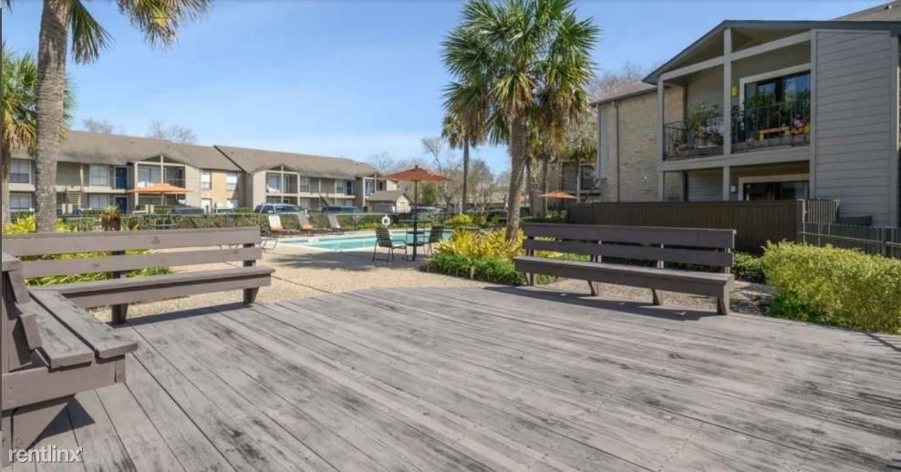 Primary Photo - 1 br, 1 bath Condo - 2702 W Bay Area Blvd ...