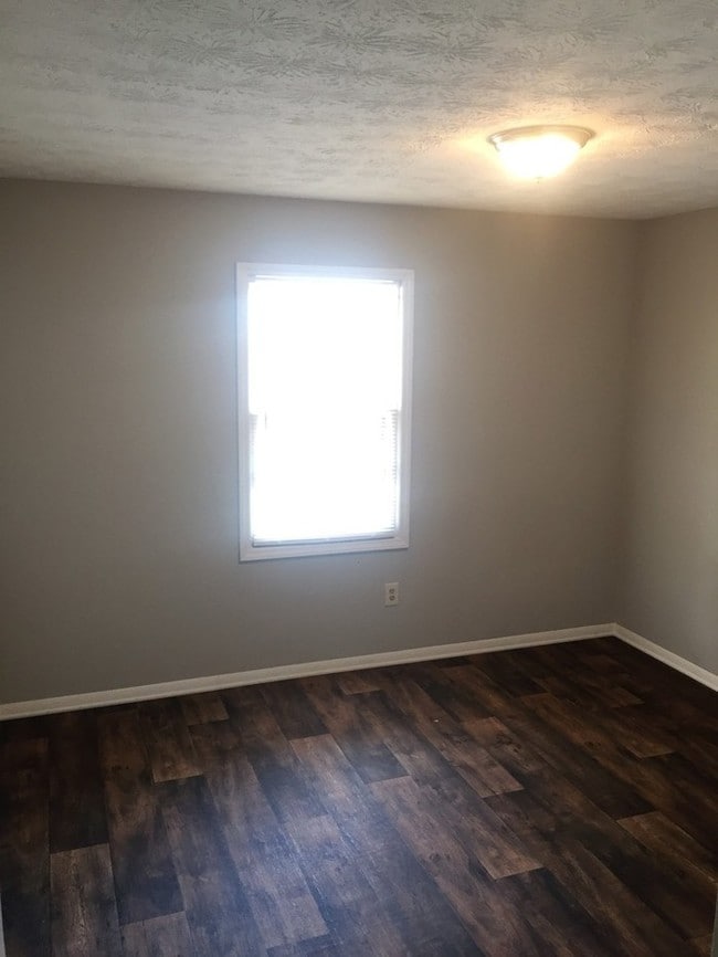 Building Photo - 126 Northway Dr