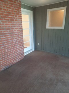 Building Photo - 2133 Hyde Park Rd