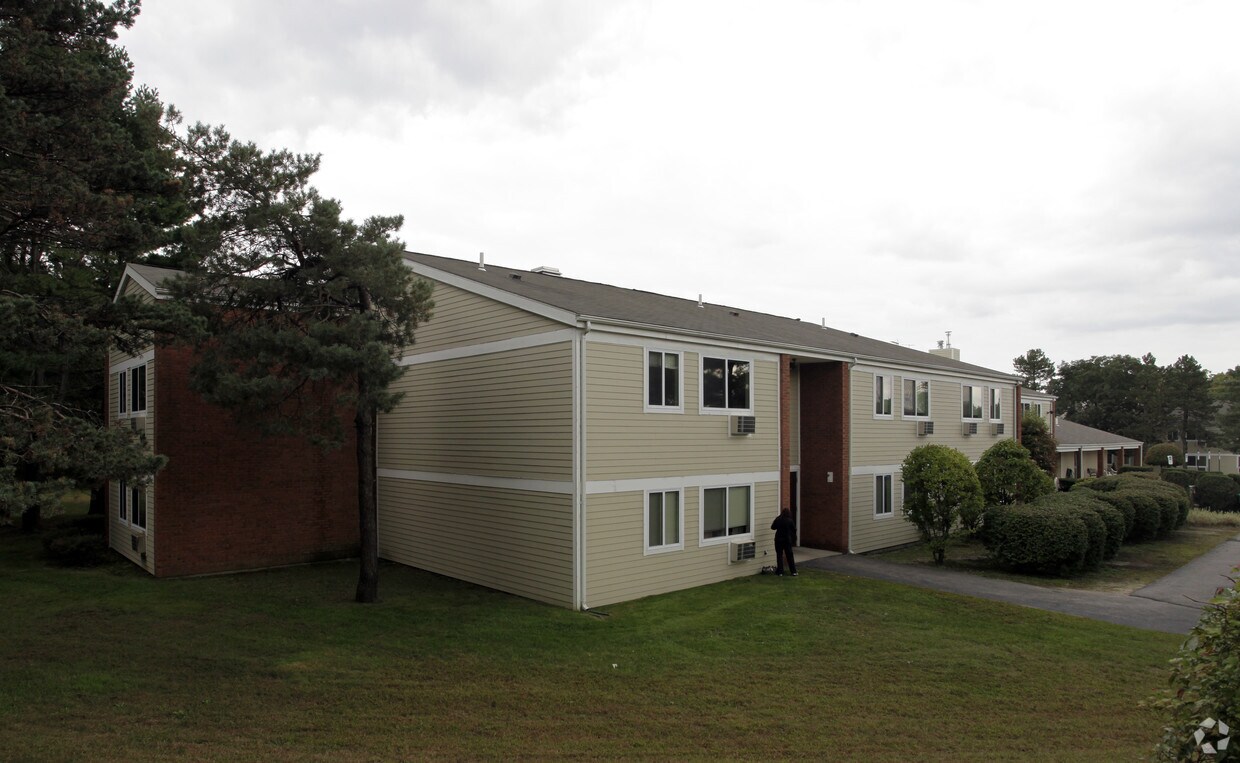 Foto del edificio - Metcalf Courts II