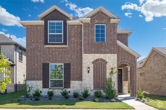 Building Photo - 1514 Broadview Dr
